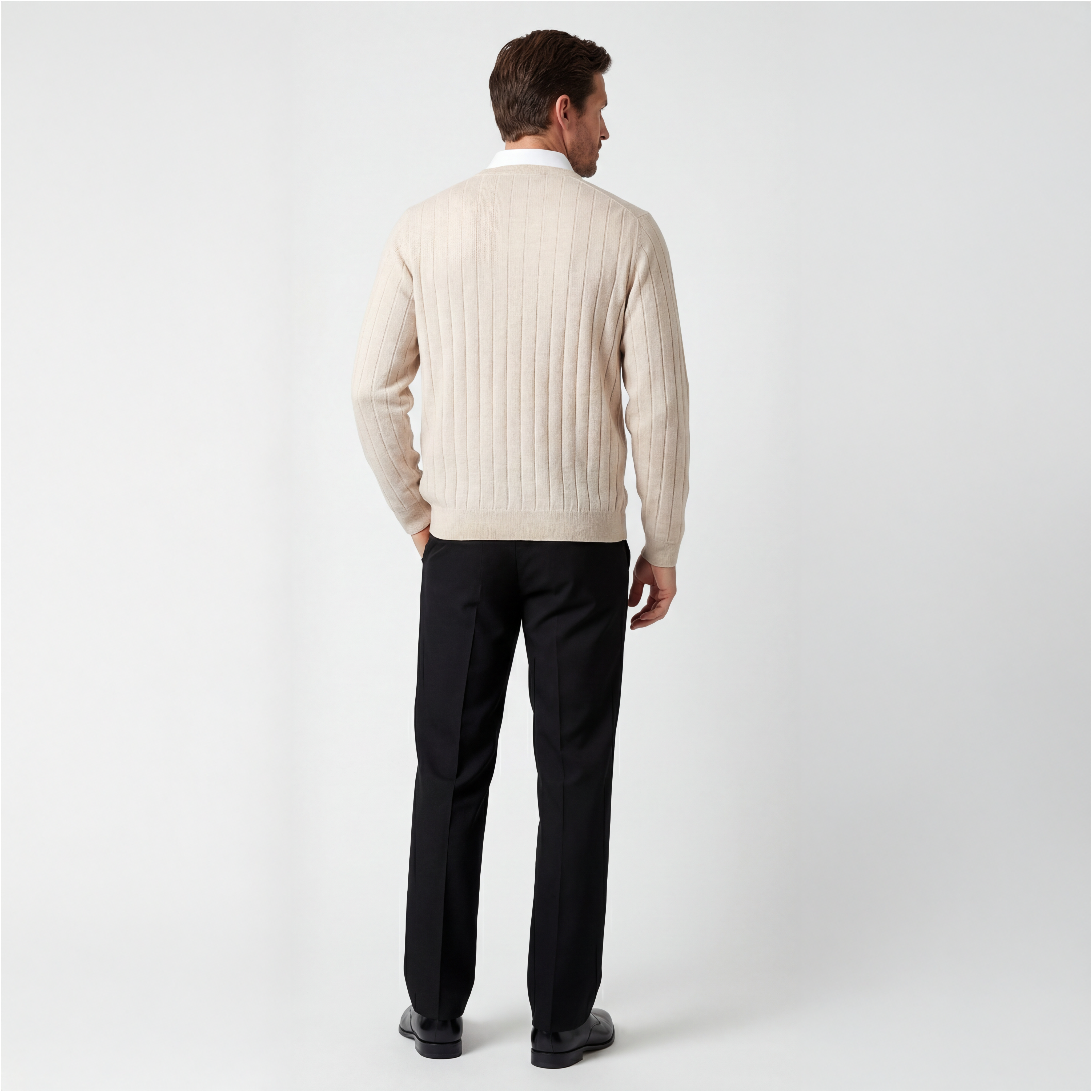 Signature Merino V-neck Pullover Sweater