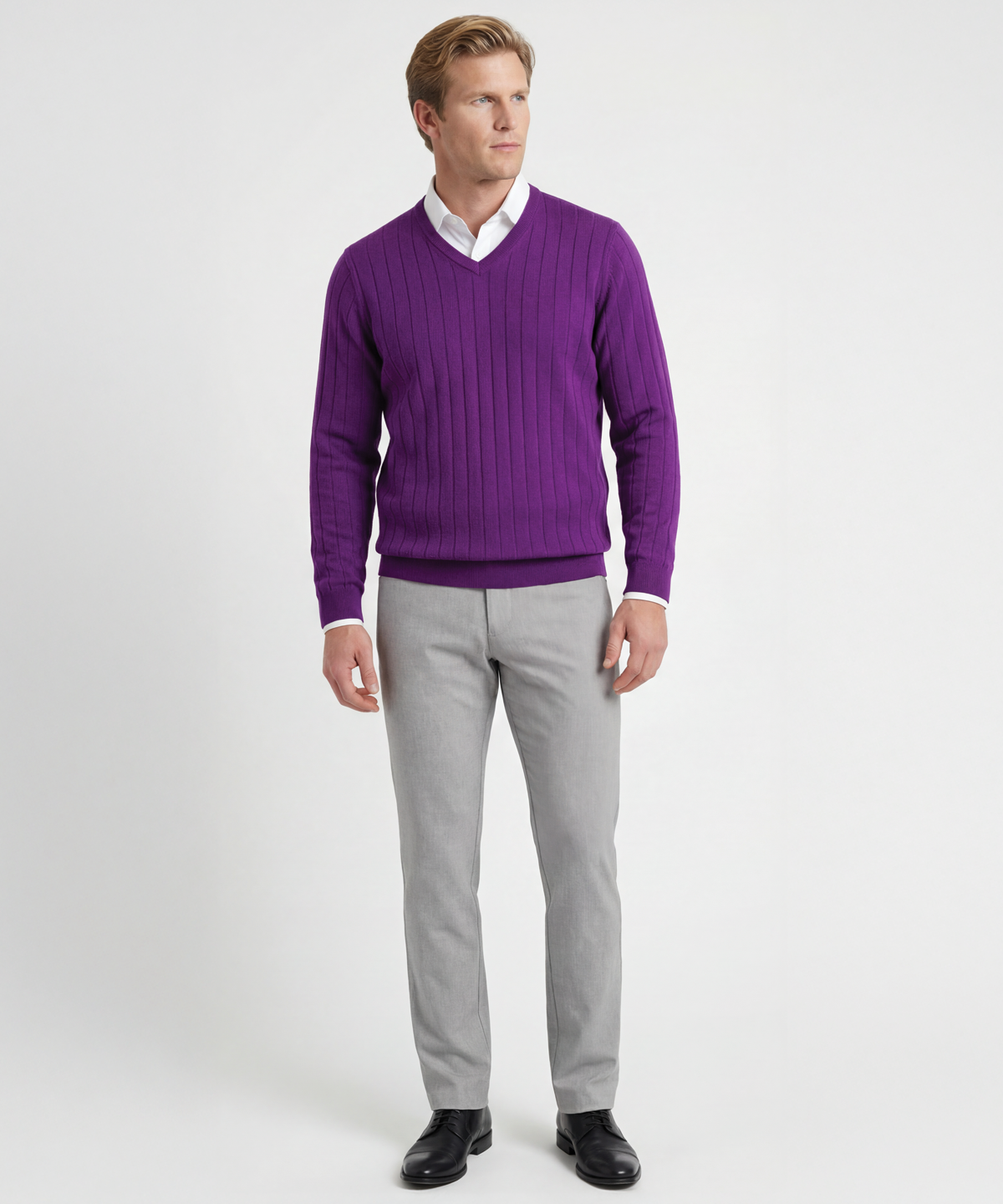 Signature Merino V-neck Pullover Sweater