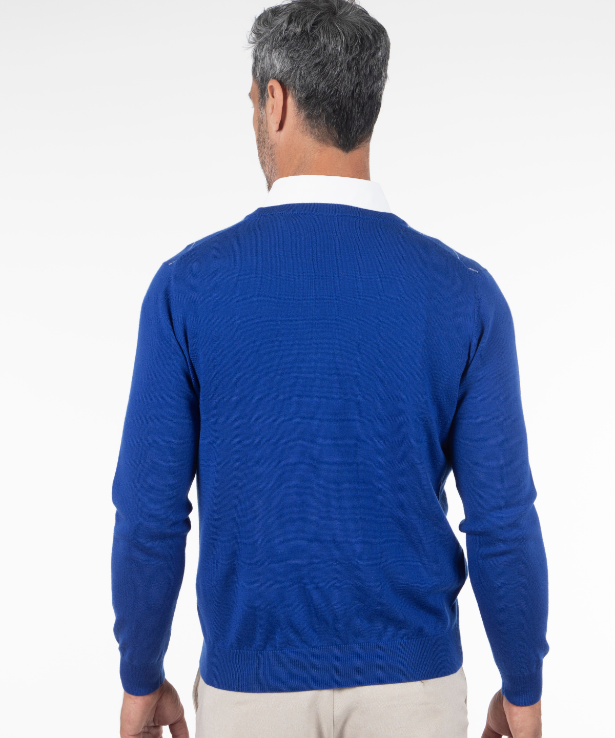 Signature Merino Argyle V-Neck Sweater